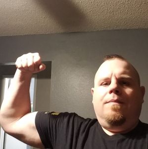 Meet your Posher, Derek